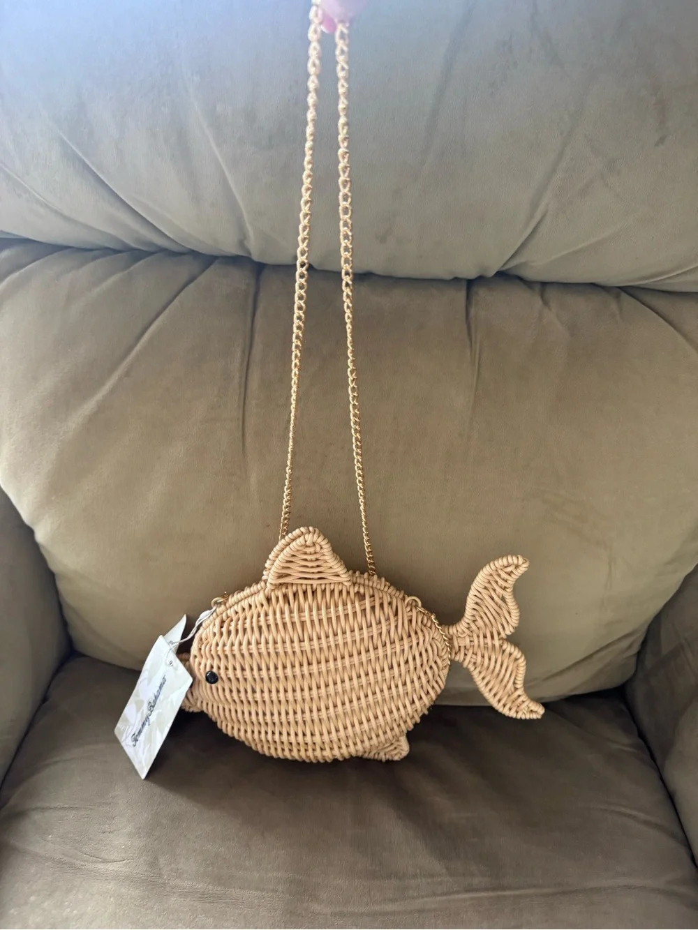 Tommy Bahama Woven Fish Shoulder Bag in Natural Tan with Gold tone Chain